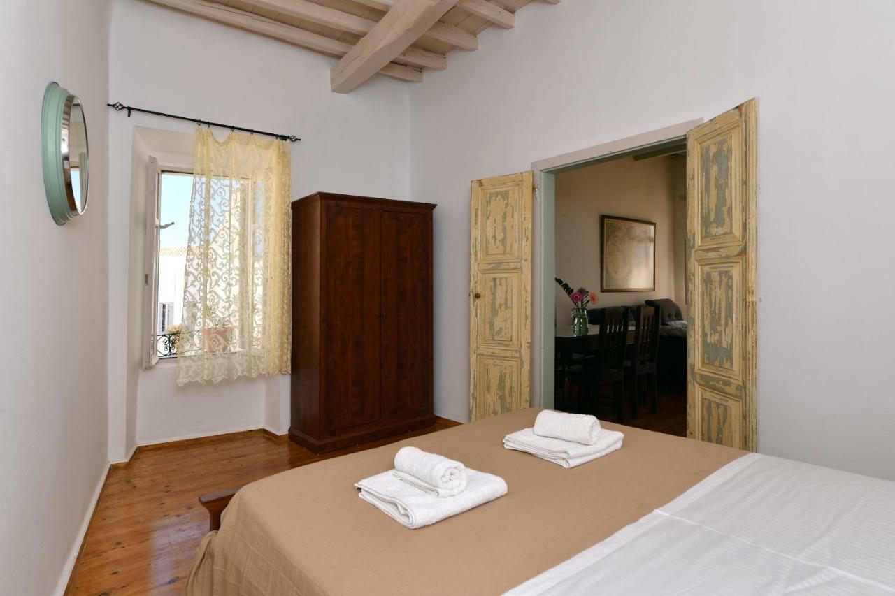16Thcentury Apartment Парос Екстериор снимка